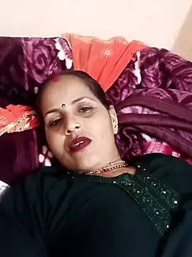 Hasmi hot09 online show from April 12, 2026, 4:45 pm