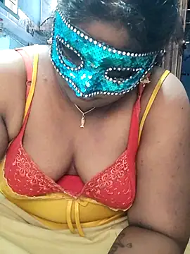 divyasree1431 online show from January 15, 2026, 7:13 am