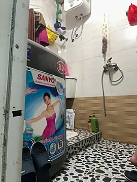 SISI-SEXXY online show from June 19, 2026, 5:23 am