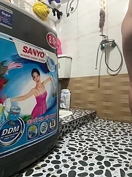 SISI-SEXXY online show from June 21, 2026, 6:05 am