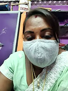 Tamil Hot Priya online show from February 2, 2026, 7:23 pm