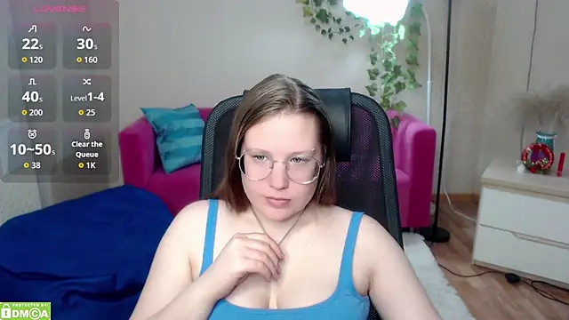 Snapshot of kuri_u chatting on February 7, 2026, 9:13 am kuri u online show from February 7, 2026, 9:13 am