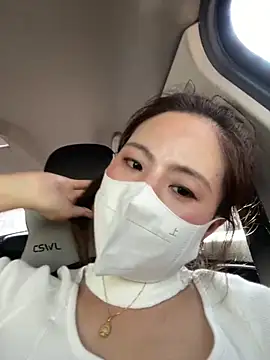 Snapshot of mi-ki1314 chatting on February 20, 2026, 6:26 am mi-ki1314 online show from February 20, 2026, 6:26 am