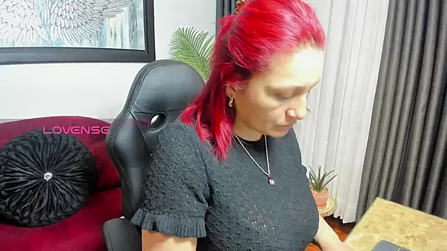 VictoriaPaker online show from March 25, 2026, 10:10 am