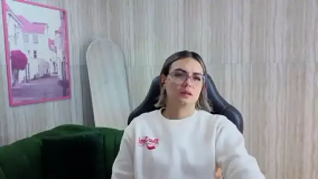 Snapshot of zarcasutra_t chatting on May 1, 2026, 12:43 pm zarcasutra t online show from May 1, 2026, 12:43 pm