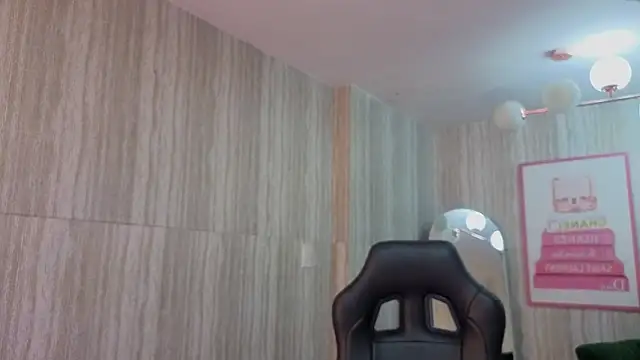 Snapshot of zarcasutra_t chatting on May 30, 2026, 12:02 pm zarcasutra t online show from May 30, 2026, 12:02 pm