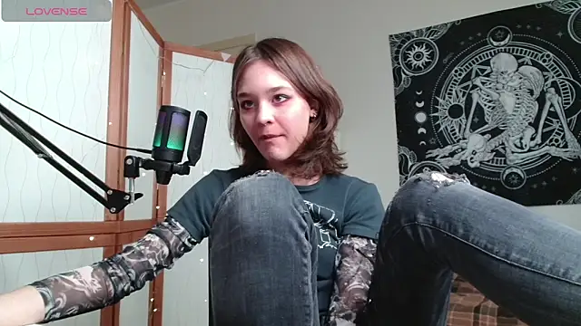 Mysterious Toy online show from March 20, 2026, 1:16 pm