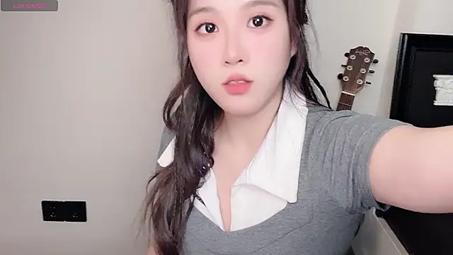 Starlets77 online show from January 19, 2026, 1:26 pm