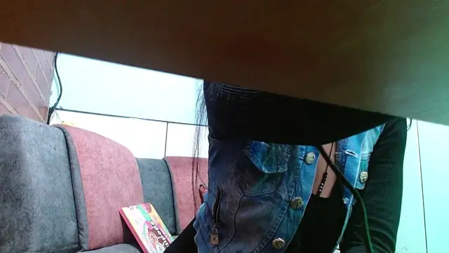 Snapshot of Lia_rouse04 chatting on July 19, 2026, 5:05 pm Lia rouse04 online show from July 19, 2026, 5:05 pm
