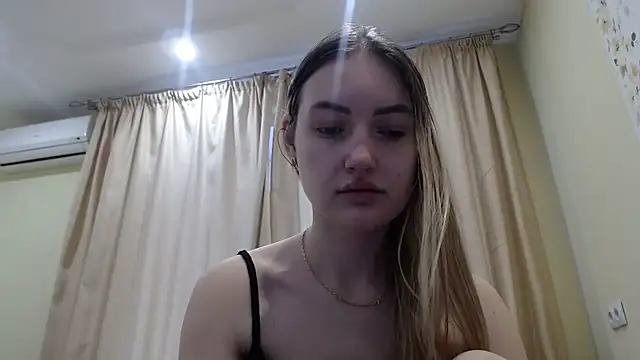 Snapshot of Eva_Harris chatting on January 15, 2026, 8:52 am Eva Harris online show from January 15, 2026, 8:52 am