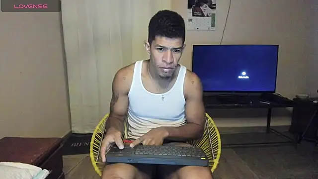 Snapshot of antonio_aguilarx chatting on June 22, 2026, 11:40 am antonio aguilarx online show from June 22, 2026, 11:40 am