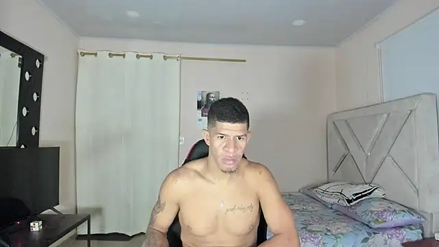 Snapshot of antonio_aguilarx chatting on July 25, 2026, 11:13 pm antonio aguilarx online show from July 25, 2026, 11:13 pm