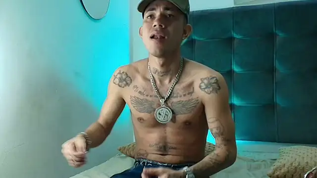 Snapshot of Ayala_777 chatting on January 15, 2026, 12:21 pm Ayala 777 online show from January 15, 2026, 12:21 pm