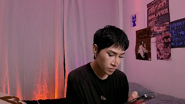 Lesbian Sexxx online show from January 13, 2026, 2:39 am