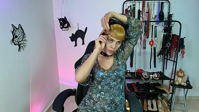 ariannaconnor  online show from March 22, 2026, 3:43 am