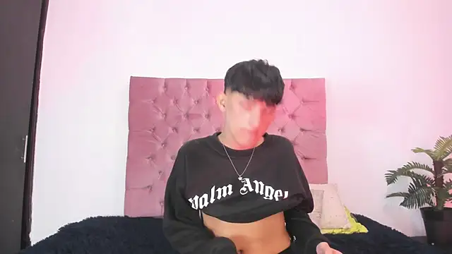 im miuu online show from January 11, 2026, 4:06 am