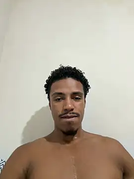 Snapshot of LorenzoBlack27 chatting on March 6, 2026, 1:02 am LorenzoBlack27 online show from March 6, 2026, 1:02 am