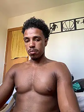 Snapshot of LorenzoBlack27 chatting on March 21, 2026, 2:53 pm LorenzoBlack27 online show from March 21, 2026, 2:53 pm