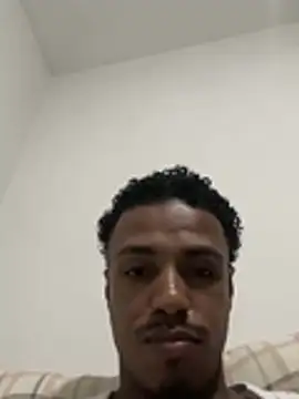 Snapshot of LorenzoBlack27 chatting on April 13, 2026, 1:00 am LorenzoBlack27 online show from April 13, 2026, 1:00 am