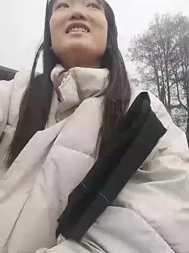 Snapshot of Hina2xx chatting on February 3, 2026, 2:53 am Hina2xx online show from February 3, 2026, 2:53 am