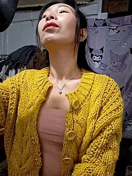 Adela-222 online show from February 5, 2026, 1:43 am