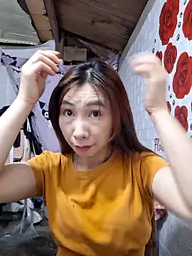 Snapshot of Adela-222 chatting on April 16, 2026, 5:41 am Adela-222 online show from April 16, 2026, 5:41 am