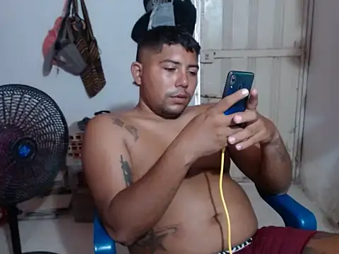 Snapshot of master_juju1924 chatting on March 5, 2026, 8:16 pm master juju1924 online show from March 5, 2026, 8:16 pm