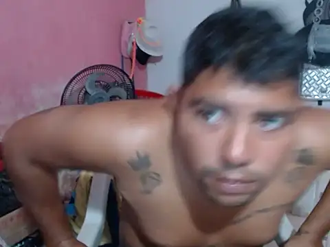 Snapshot of master_juju1924 chatting on March 11, 2026, 4:57 pm master juju1924 online show from March 11, 2026, 4:57 pm