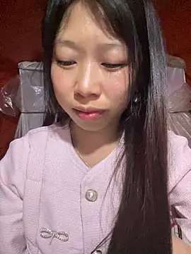 Mayly lucky2 online show from March 3, 2026, 1:28 pm