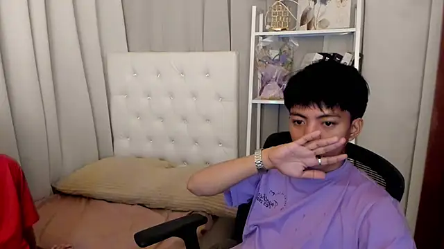 davincihugecock online show from February 25, 2026, 4:38 pm