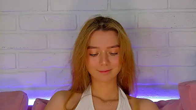 VanessaVienne online show from March 1, 2026, 4:20 pm