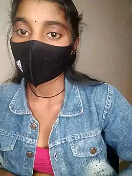 Snapshot of Erotic-Girl chatting on January 12, 2026, 3:06 pm Erotic-Girl online show from January 12, 2026, 3:06 pm