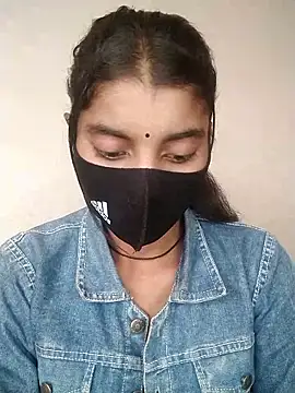 Snapshot of Erotic-Girl chatting on January 14, 2026, 7:25 am Erotic-Girl online show from January 14, 2026, 7:25 am