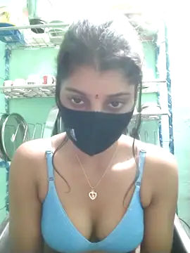 Erotic-Girl online show from February 12, 2026, 4:02 pm