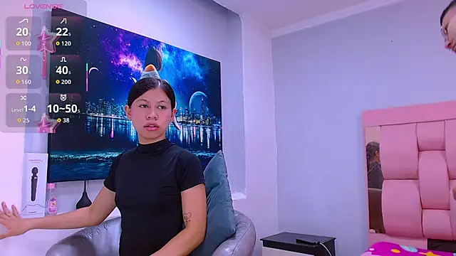 Sophi and Jack online show from March 23, 2026, 10:03 pm