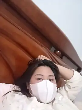 Minaa2x online show from March 5, 2026, 1:18 pm