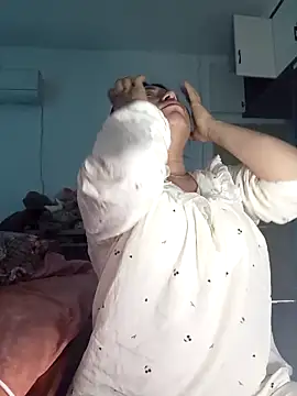 Minaa2x online show from March 6, 2026, 3:03 am