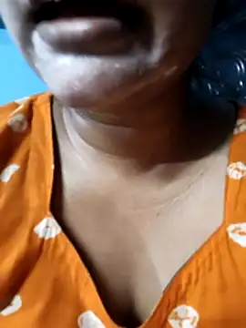 Desi Nil pori online show from April 17, 2026, 5:38 pm