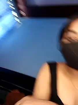 Snapshot of sexygirl889 chatting on April 4, 2026, 5:06 am sexygirl889 online show from April 4, 2026, 5:06 am