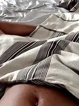 Snapshot of Winterslender chatting on February 1, 2026, 6:12 am Winterslender online show from February 1, 2026, 6:12 am