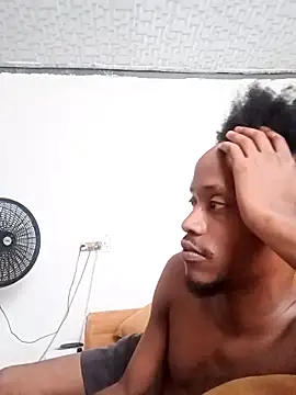 Snapshot of Winterslender chatting on February 20, 2026, 3:12 pm Winterslender online show from February 20, 2026, 3:12 pm