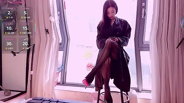 Snapshot of neinei_bao chatting on April 23, 2026, 6:58 am neinei bao online show from April 23, 2026, 6:58 am