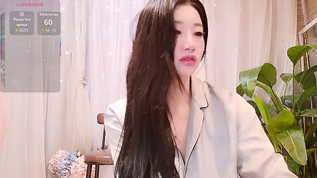 Snapshot of neinei_bao chatting on April 25, 2026, 2:58 am neinei bao online show from April 25, 2026, 2:58 am