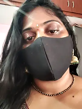 Snapshot of suma_telugu1 chatting on August 1, 2026, 4:23 am suma telugu1 online show from August 1, 2026, 4:23 am