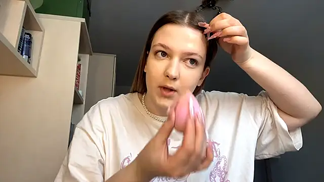 JammieMickiewicz online show from February 26, 2026, 8:13 am