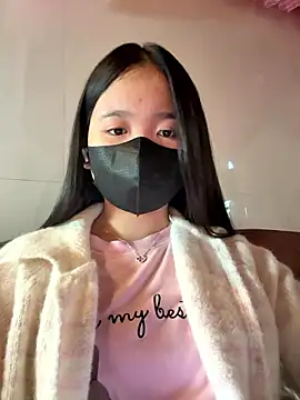 Snapshot of Gwen879 chatting on January 11, 2026, 2:05 am Gwen879 online show from January 11, 2026, 2:05 am