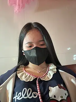 Snapshot of Gwen879 chatting on January 14, 2026, 2:39 am Gwen879 online show from January 14, 2026, 2:39 am