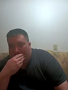 tacoguy1992 online show from February 14, 2026, 12:07 am