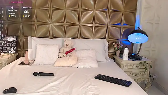 KeisyCamer online show from April 2, 2026, 4:32 am