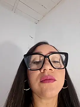 Stefy-Vega online show from January 14, 2026, 5:51 pm